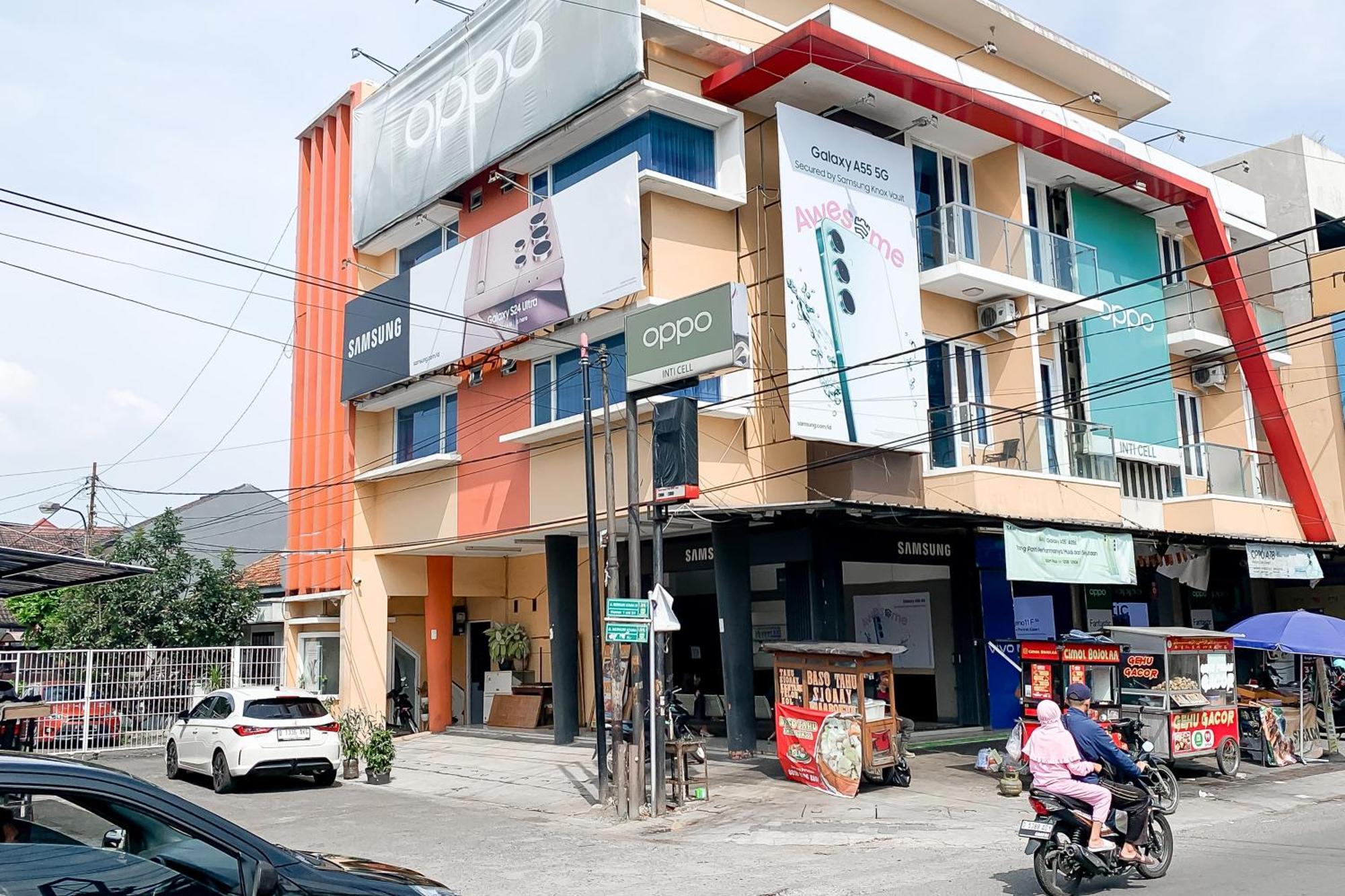 Karins Guesthouse Syariah Redpartner Bandung Exterior foto